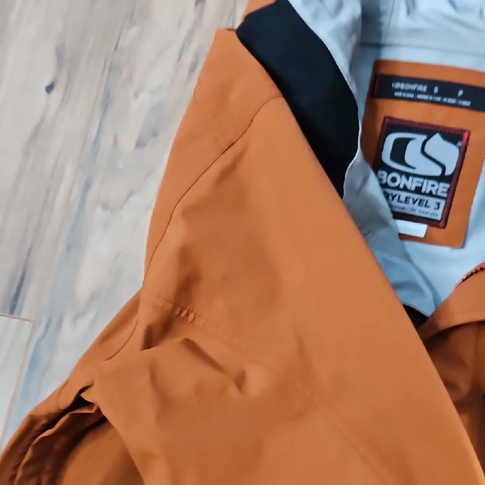Bonfire Men's Orange Snowboard Skiing Jacket Small